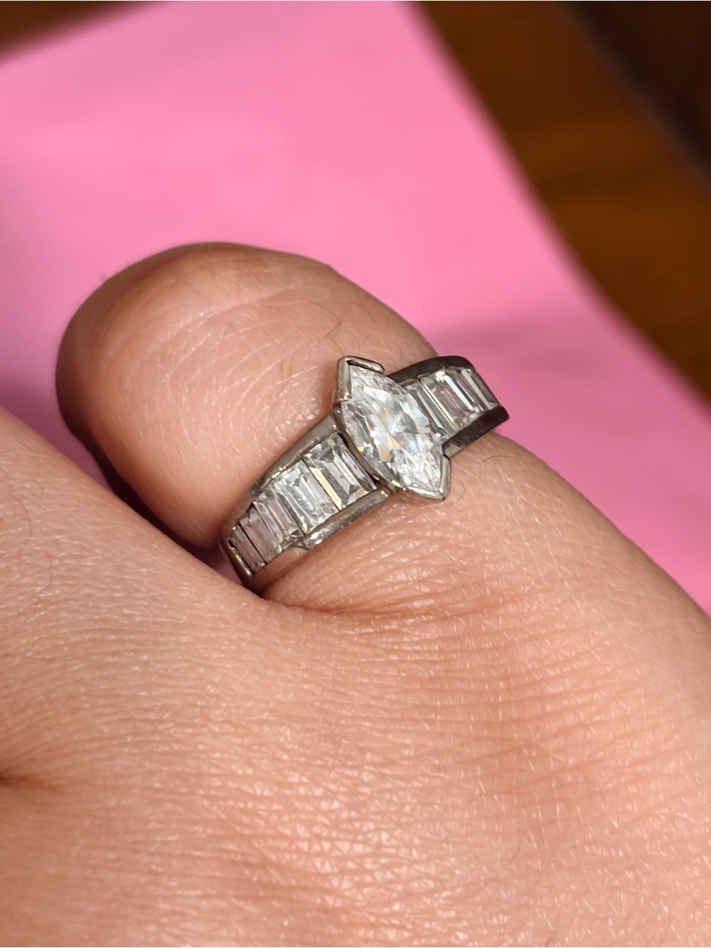 Vintage sterling silver Marquise Center cz Crystal Channel size 5